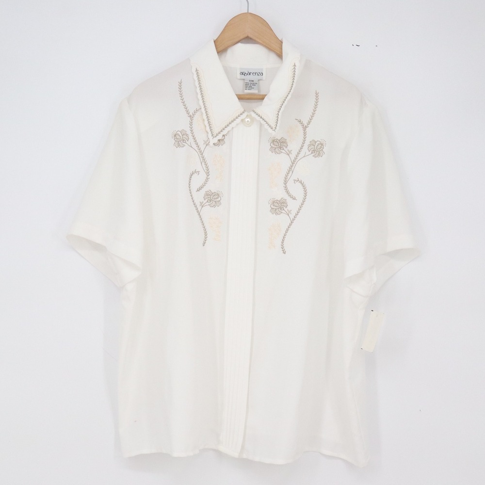 Apparenza Blouse Womens 22W Short Sleeve White Floral Embroidered Button NEW